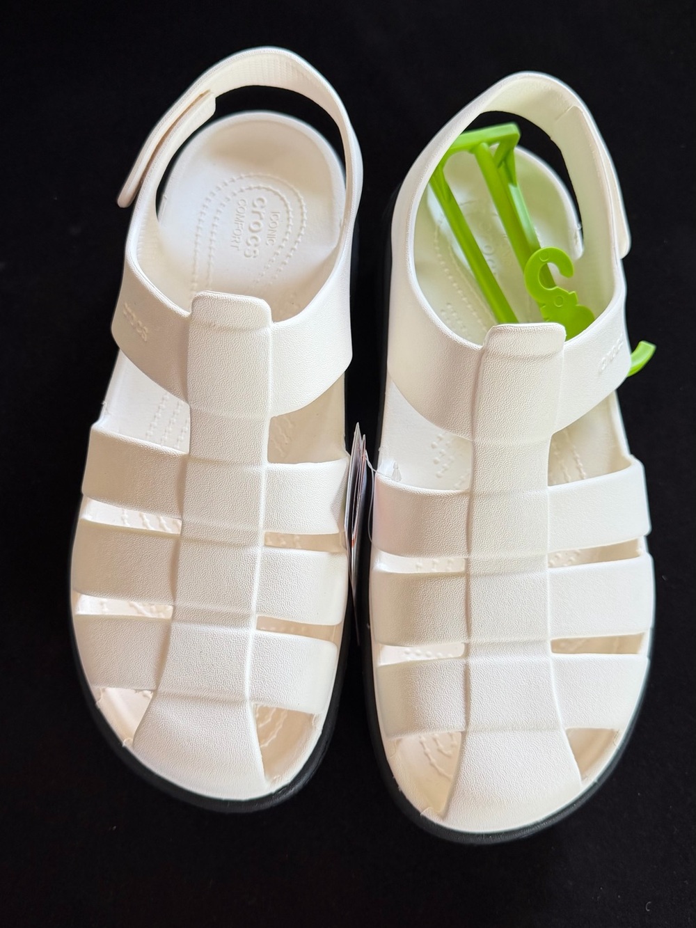 NWT - Crocs Stomp Plataform Fisherman Sandals - Unisex